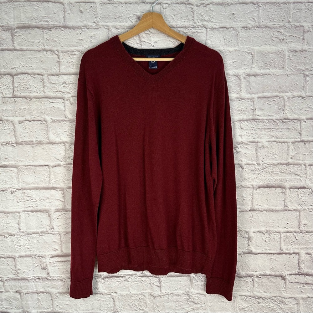 Gap Merino Wool Knit Men’s Large Long Sleeve Shirt Red Sweater V Neck